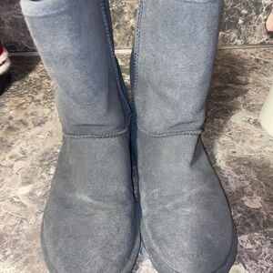 BearPaw Gray Women's Boots